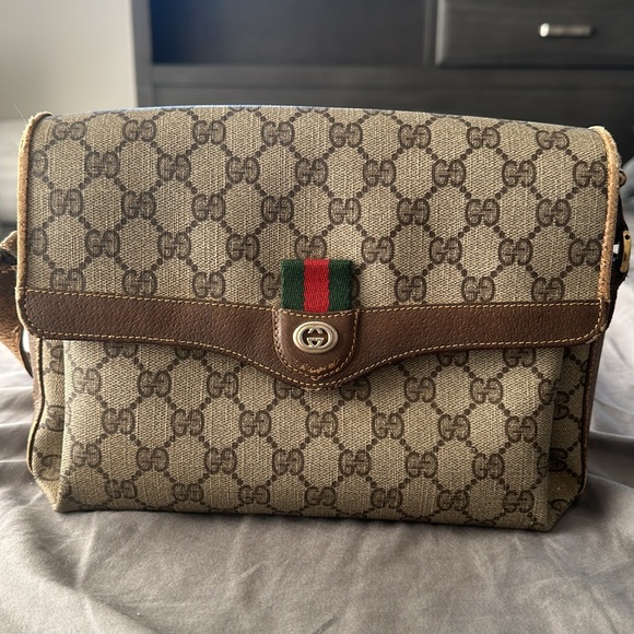 Gucci Handbags - Vintage Gucci Ophidia Crossbody
